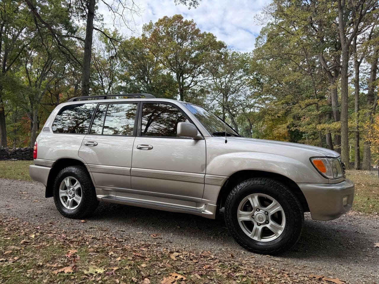 Used 2000 Toyota Land Cruiser image 2