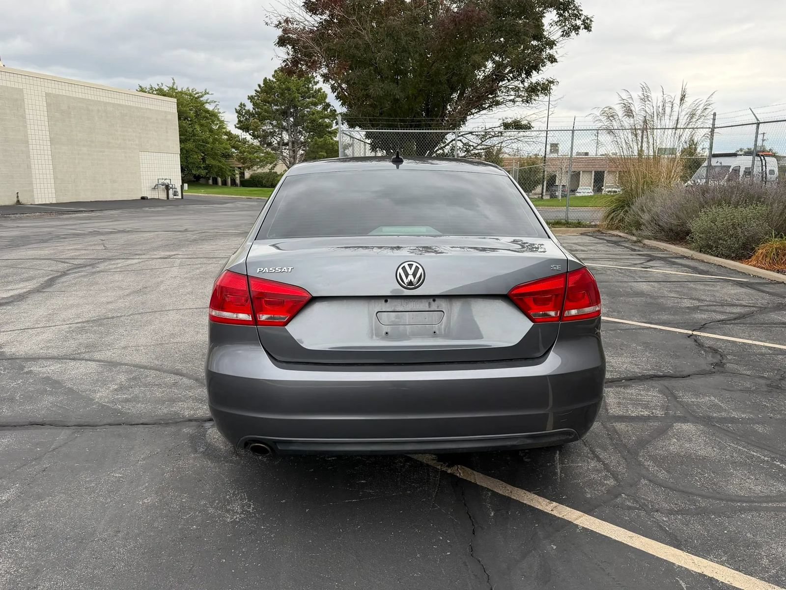 Used 2013 Volkswagen Passat 2.5 SE FWD image 4