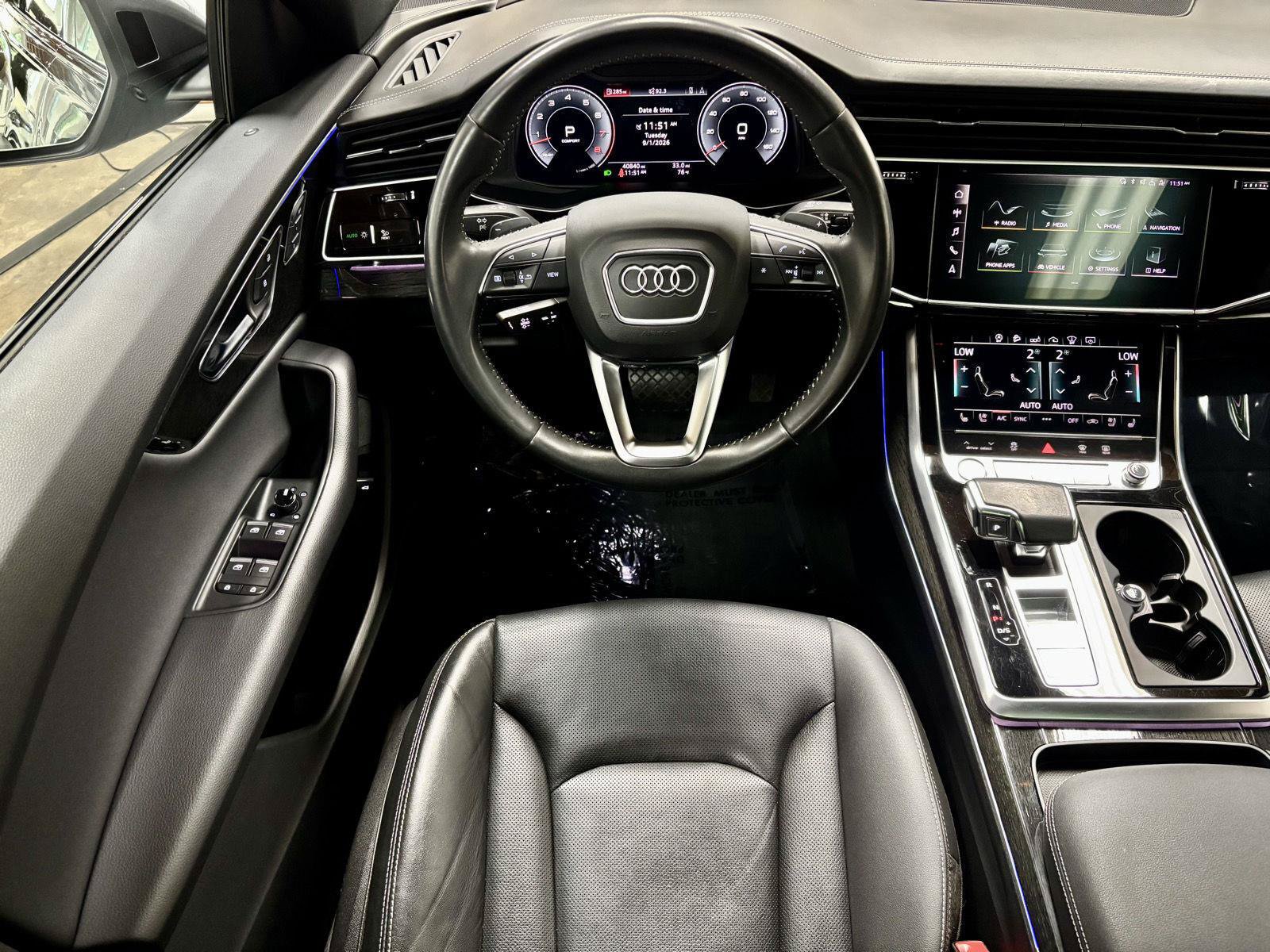 Used 2020 Audi Q8 Prestige w/ Prestige Package AWD/4WD image 2