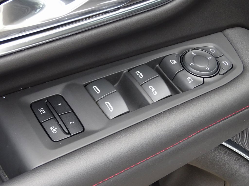 Used 2023 Chevrolet Tahoe RST w/ Luxury Package image 17