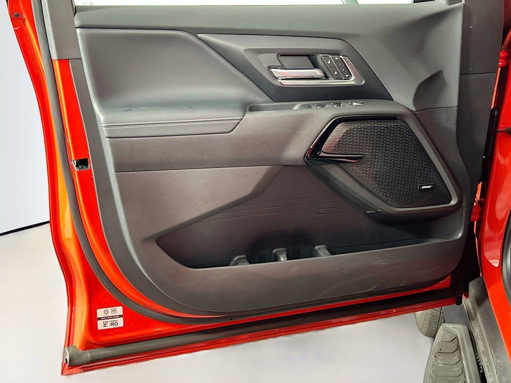 New 2026 Chevrolet Silverado EV LT image 18