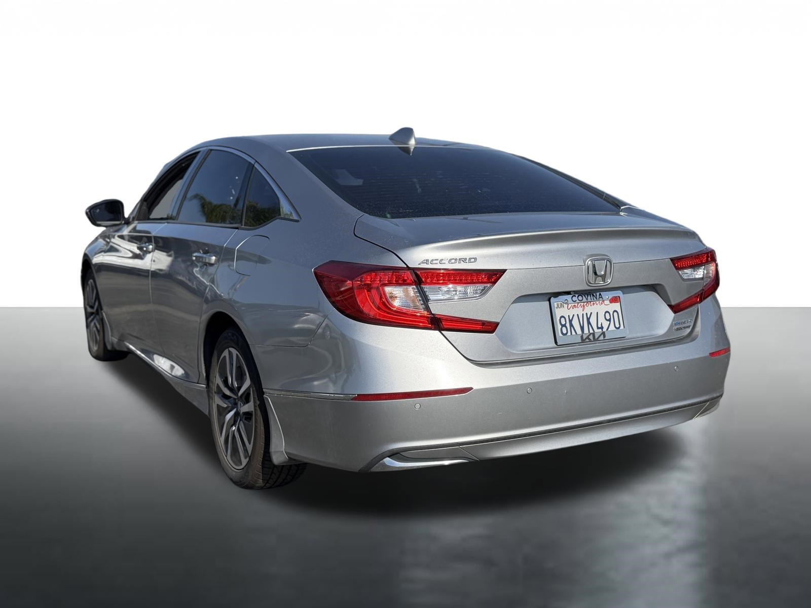 Used 2019 Honda Accord Touring image 3