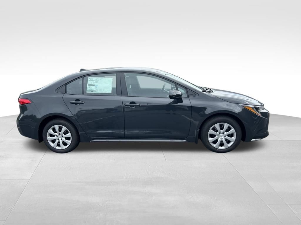 New 2026 Toyota Corolla LE FWD image 6