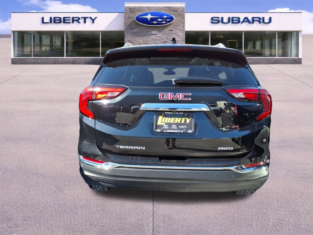 Used 2021 GMC Terrain SLT image 5