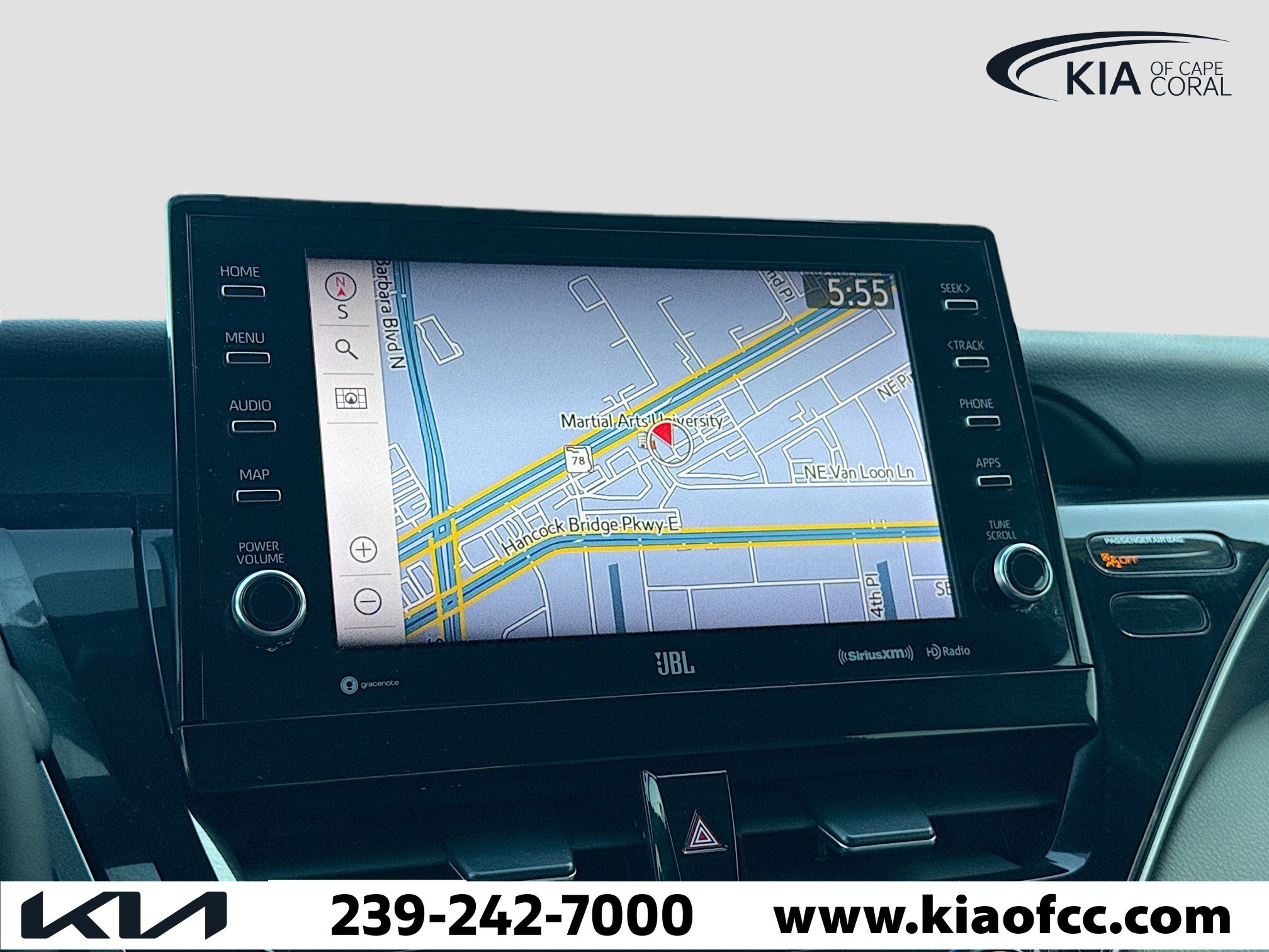 Used 2023 Toyota Camry XLE w/ Navigation Package FWD image 30