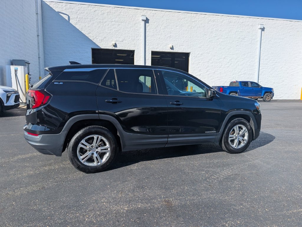 Used 2019 GMC Terrain SLE AWD/4WD image 8