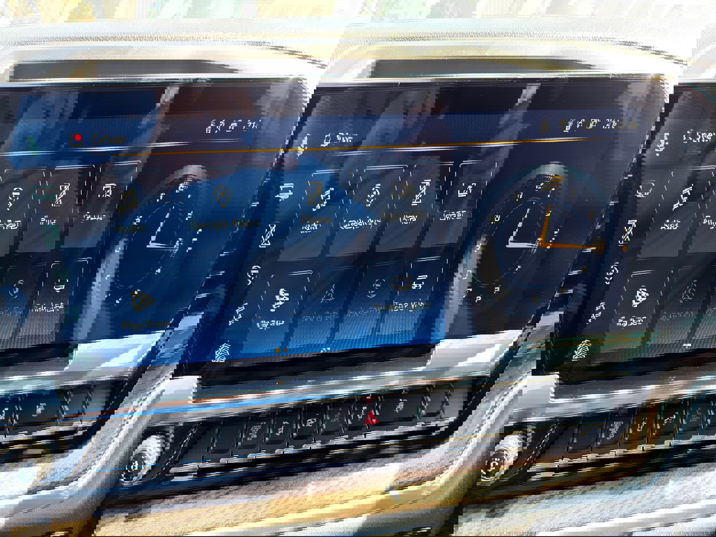 Used 2025 Chevrolet Silverado 2500 LT w/ Convenience Package image 32