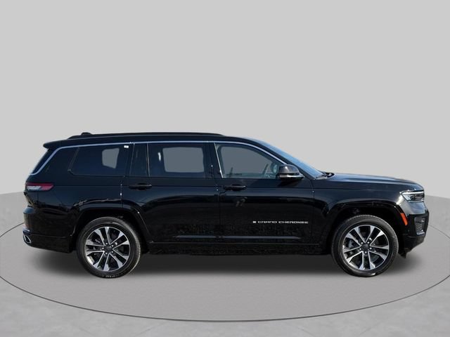 New 2025 Jeep Grand Cherokee L Overland w/ Advanced Protech Group III AWD/4WD image 2