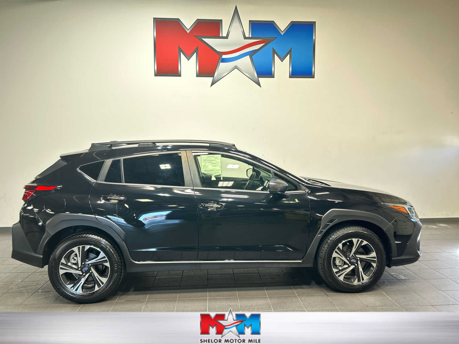 Used 2024 Subaru Crosstrek 2.0i Premium AWD/4WD image 1