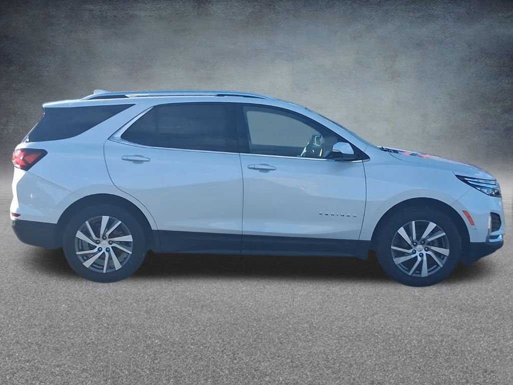 Used 2022 Chevrolet Equinox Premier image 6