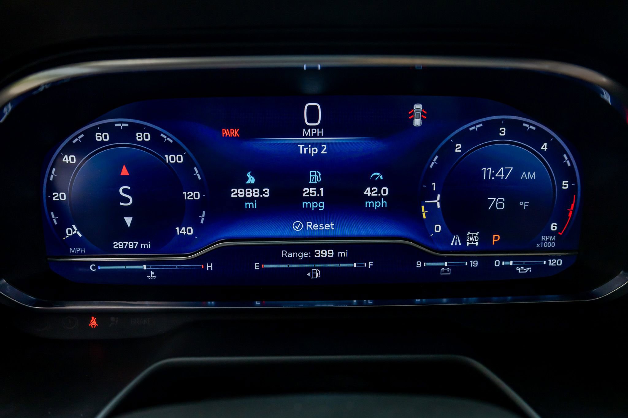 Used 2024 Chevrolet Suburban High Country image 19