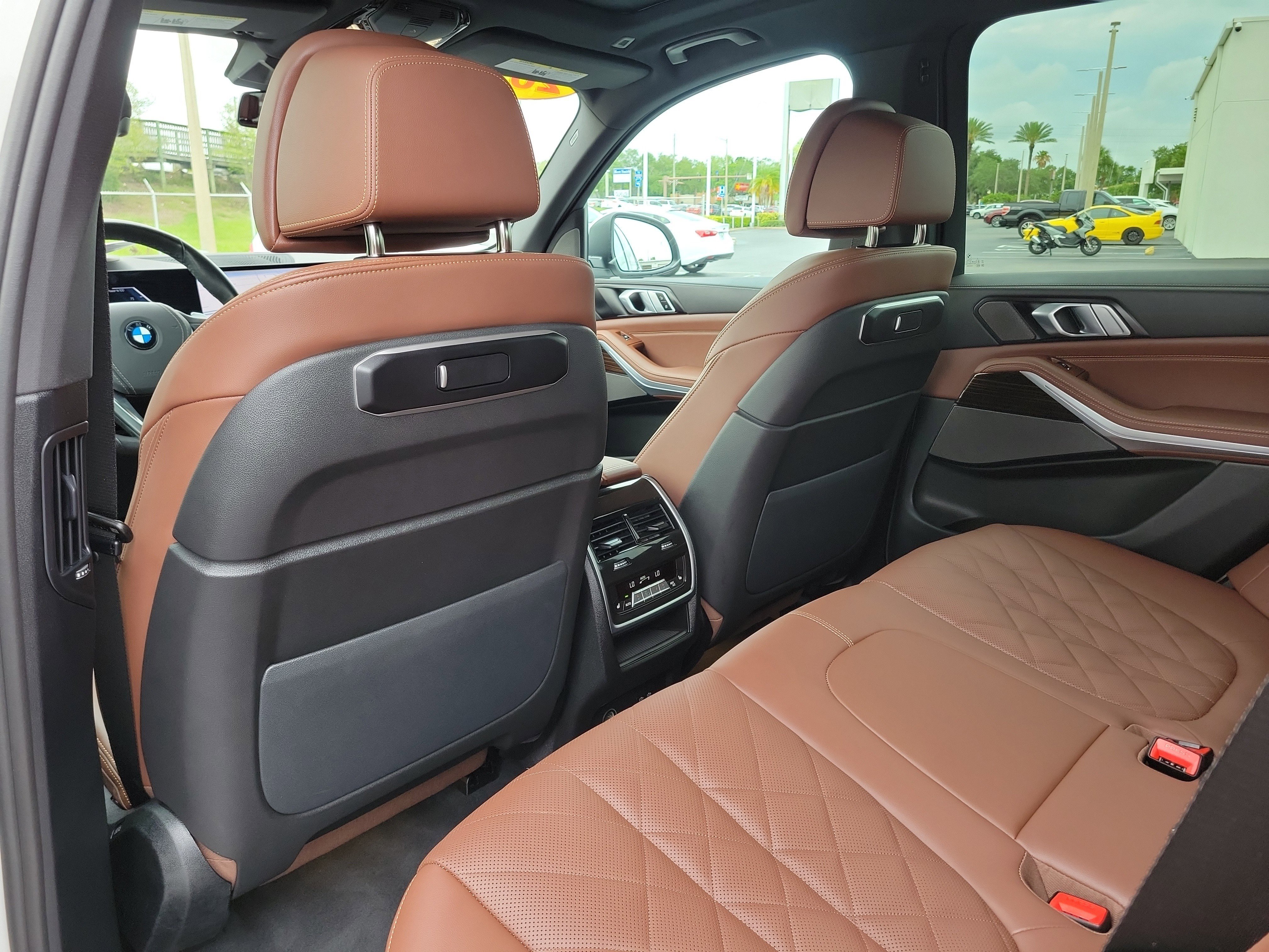 Used 2026 BMW X5 sDrive40i RWD image 12
