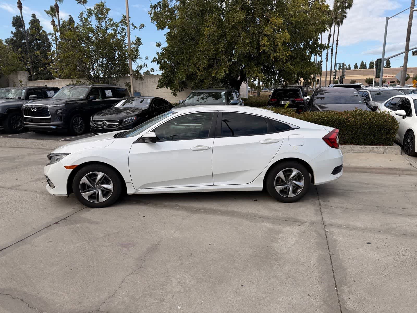 Used 2020 Honda Civic LX image 8