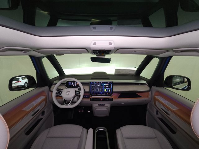 New 2025 Volkswagen ID. Buzz 1st Edition image 23