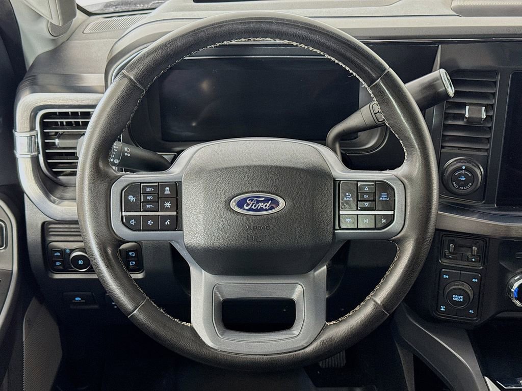 Used 2025 Ford F350 Lariat w/ Lariat Ultimate Package AWD/4WD image 14
