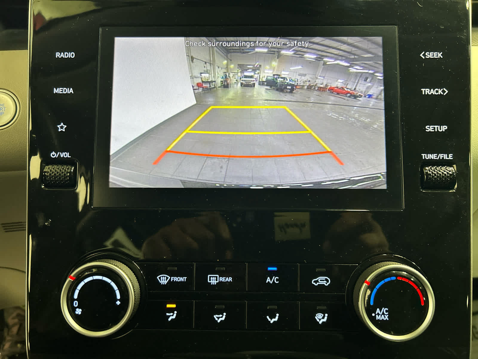 Used 2023 Hyundai Tucson SEL AWD/4WD image 5