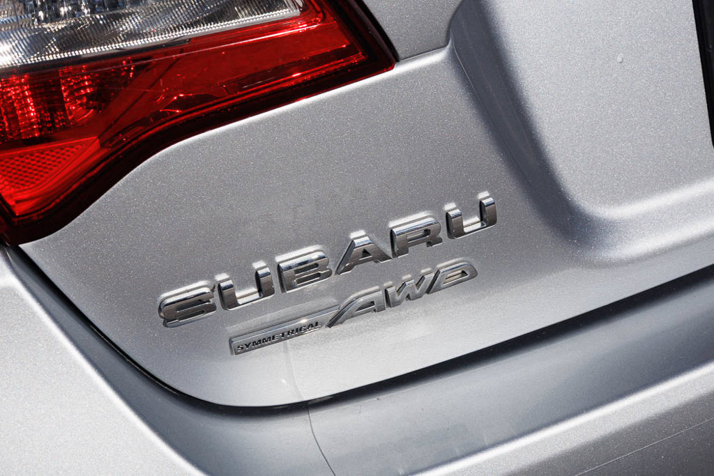 Used 2015 Subaru Legacy 3.6R Limited AWD/4WD image 37