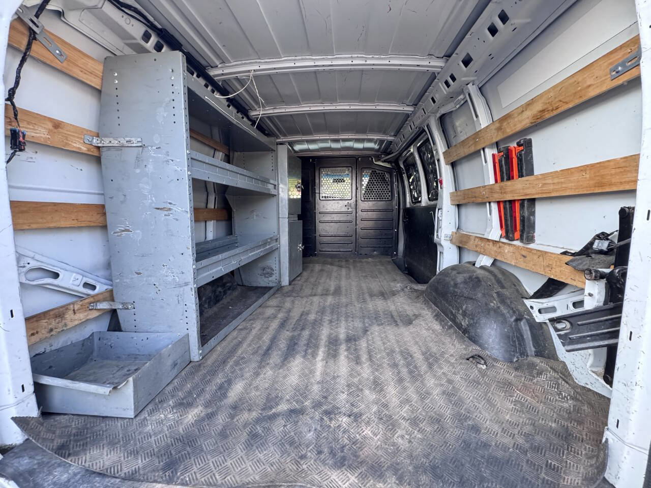 Used 2019 Chevrolet Express 2500 w/ Driver Convenience Package image 14