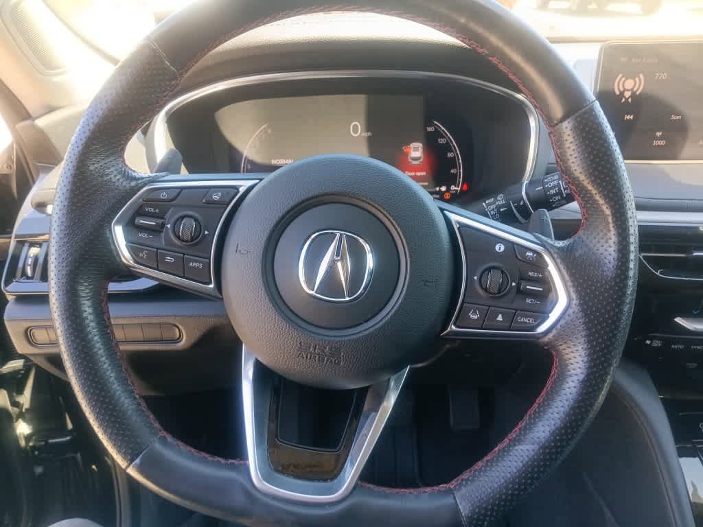 Used 2023 Acura MDX SH-AWD image 12