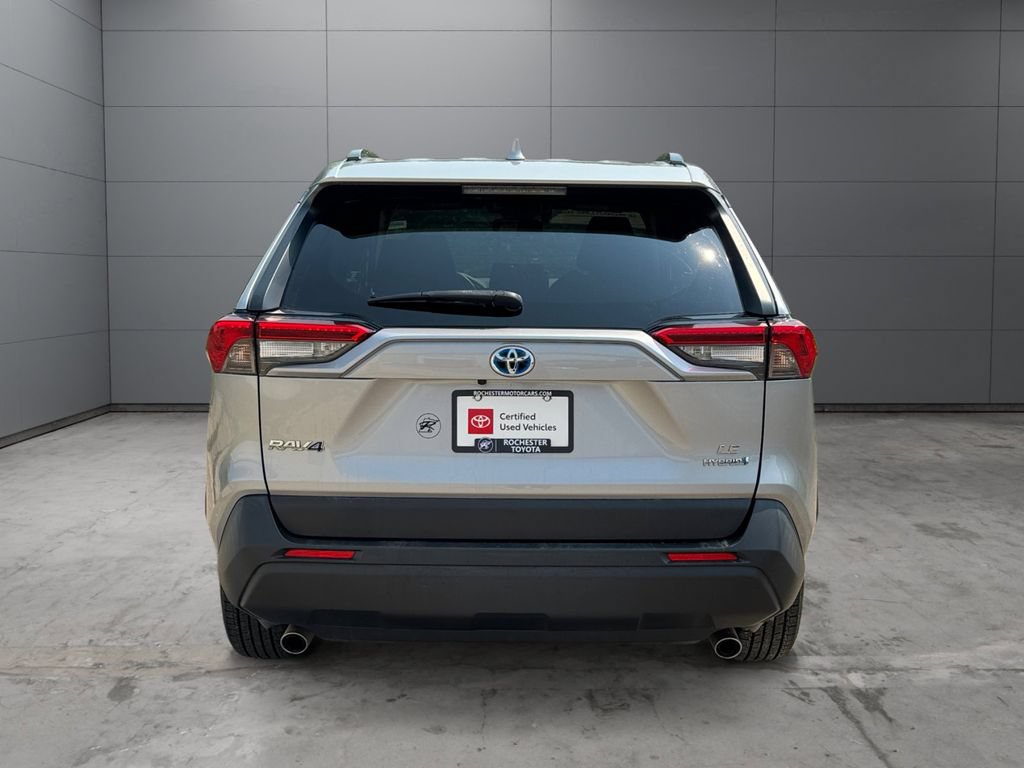 Certified 2019 Toyota RAV4 LE w/ All Weather Liner Package AWD/4WD image 4