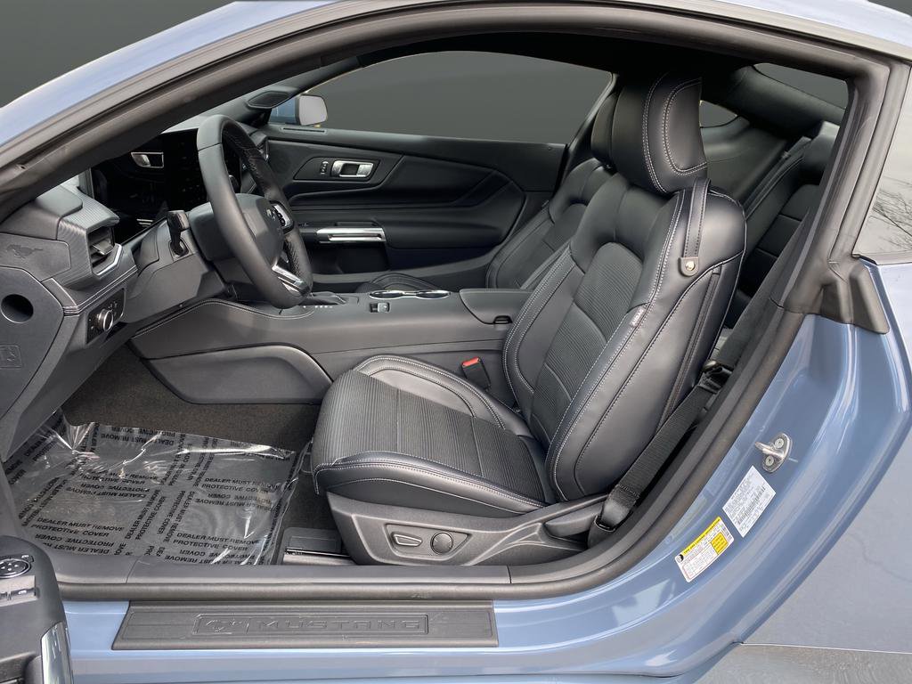 New 2026 Ford Mustang Premium image 4