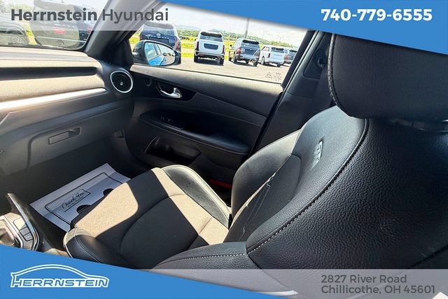Used 2023 Kia Forte GT-Line FWD image 10
