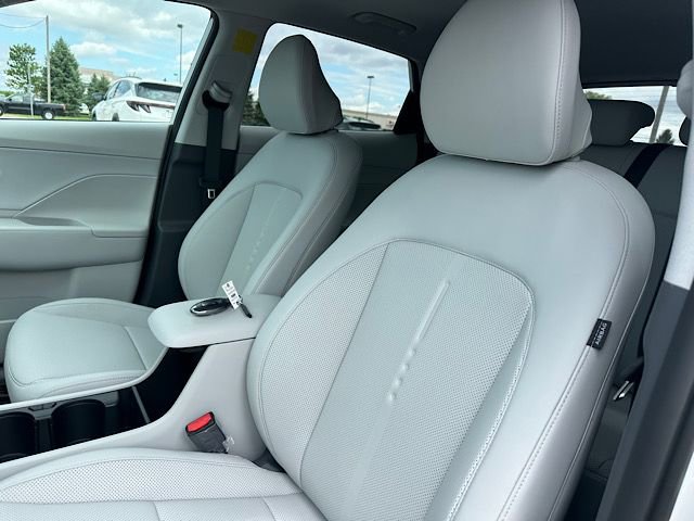 New 2026 Hyundai Kona Limited FWD image 14