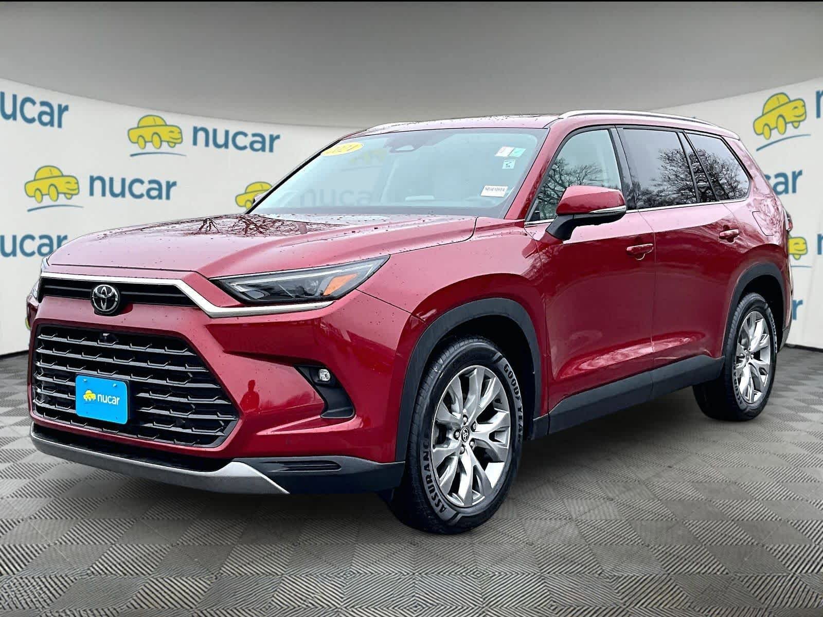 Used 2024 Toyota Grand Highlander Limited AWD/4WD image 3