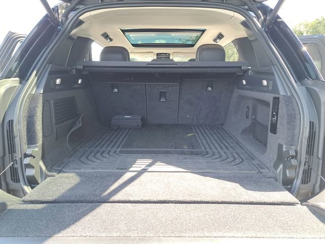 Used 2023 Land Rover Range Rover SE image 9