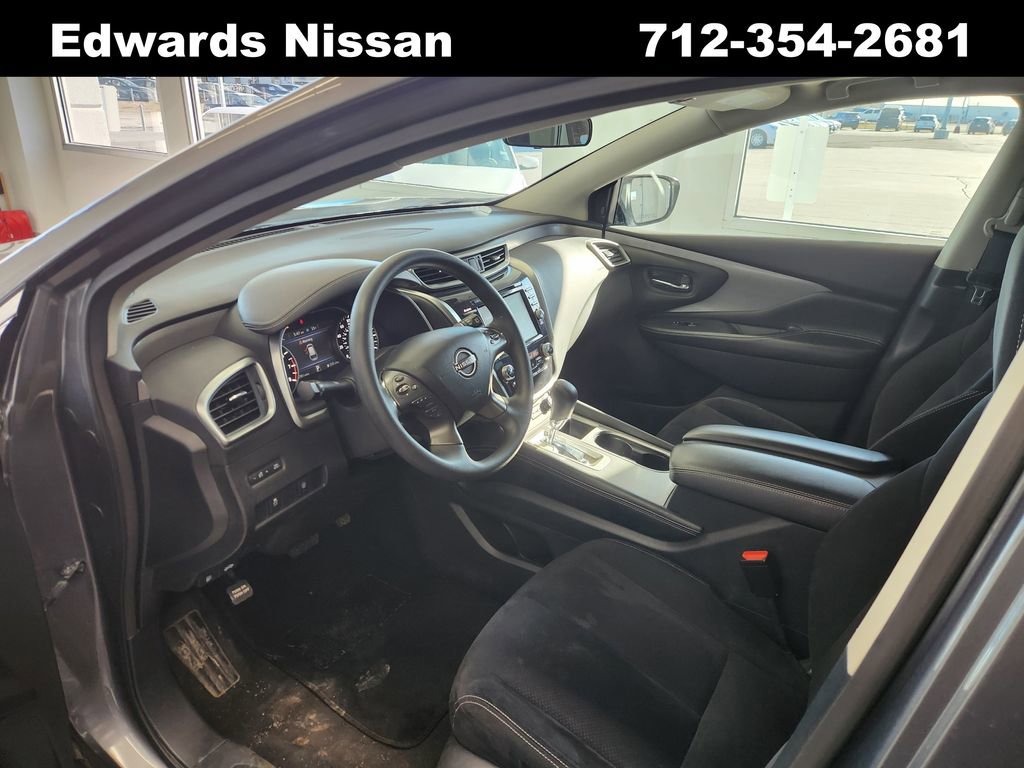 Used 2023 Nissan Murano S image 17