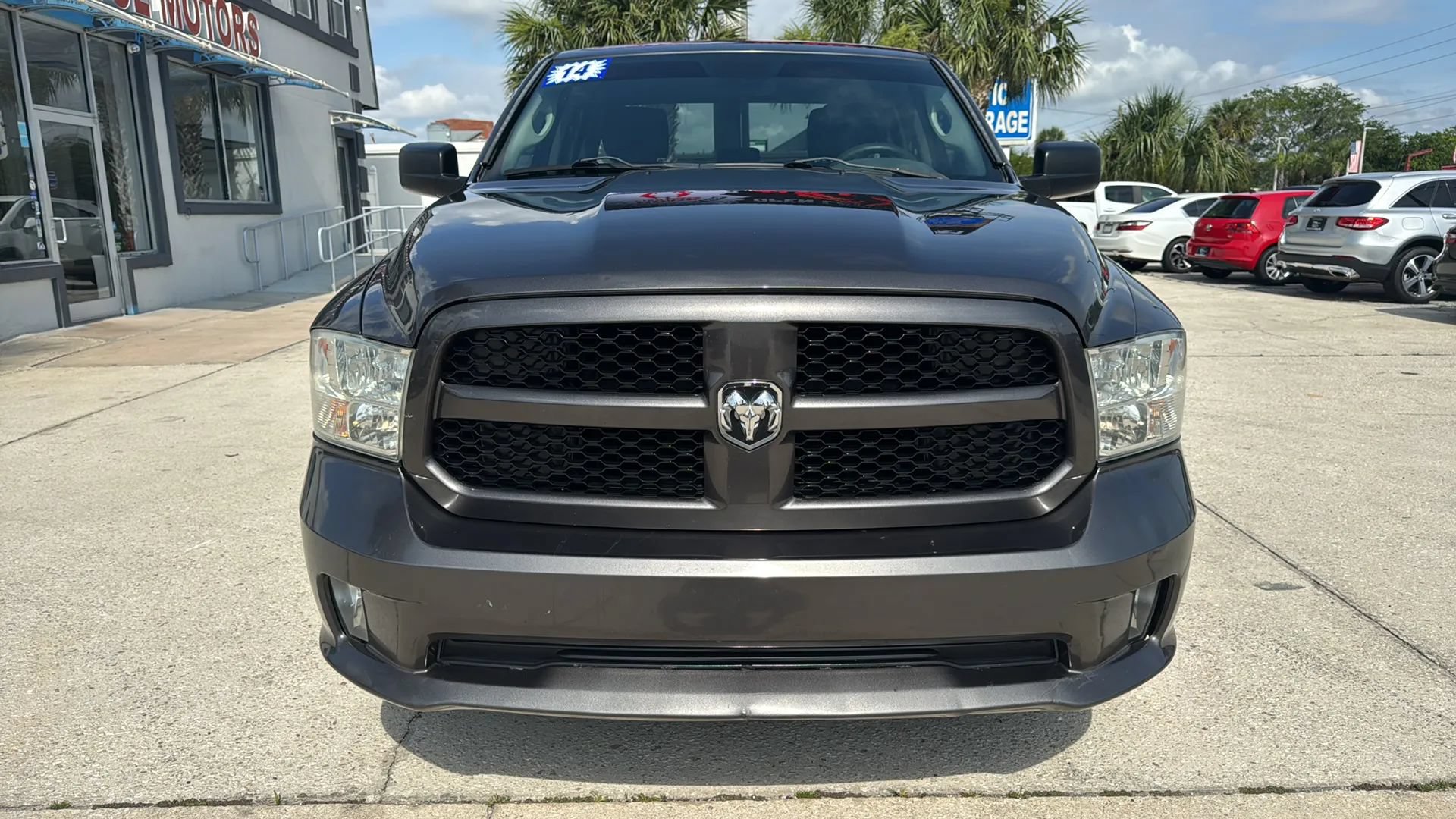 Used 2014 RAM 1500 Express RWD image 8