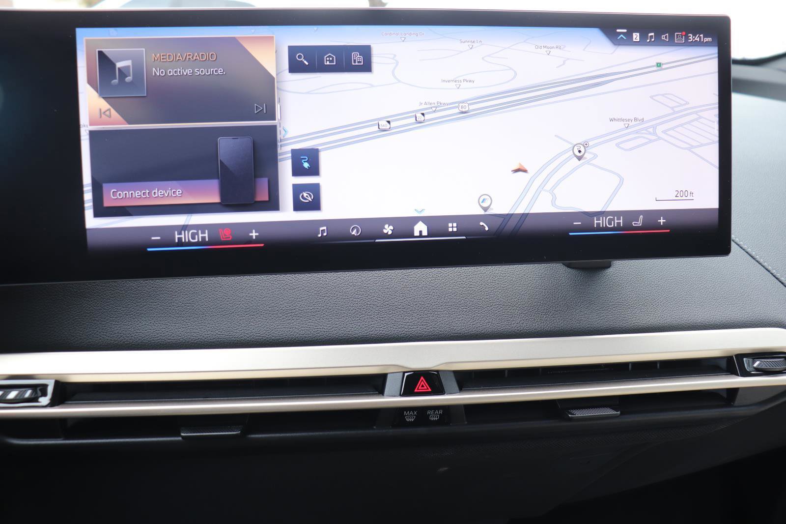 Used 2026 BMW iX xDrive45 image 33