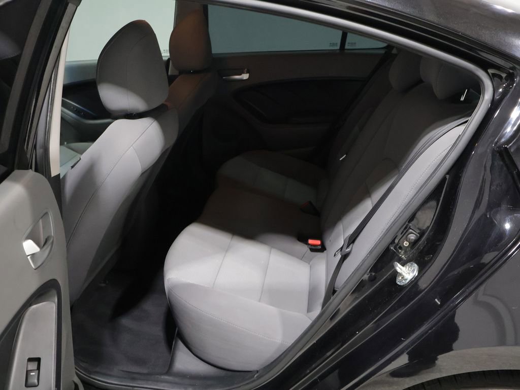 Used 2018 Kia Forte LX FWD image 17