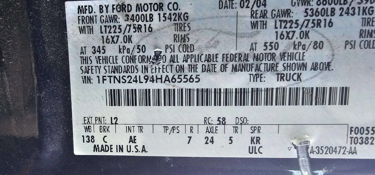 Used 2004 Ford E-250 and Econoline 250 Extended image 9