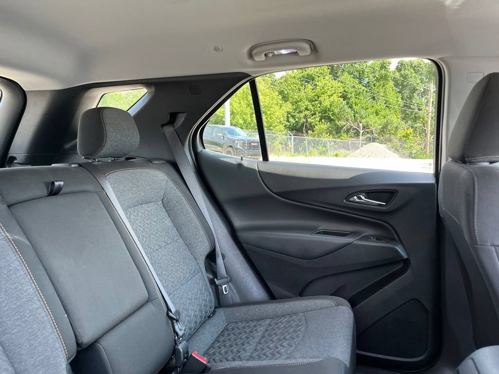 Used 2024 Chevrolet Equinox LT AWD/4WD image 38
