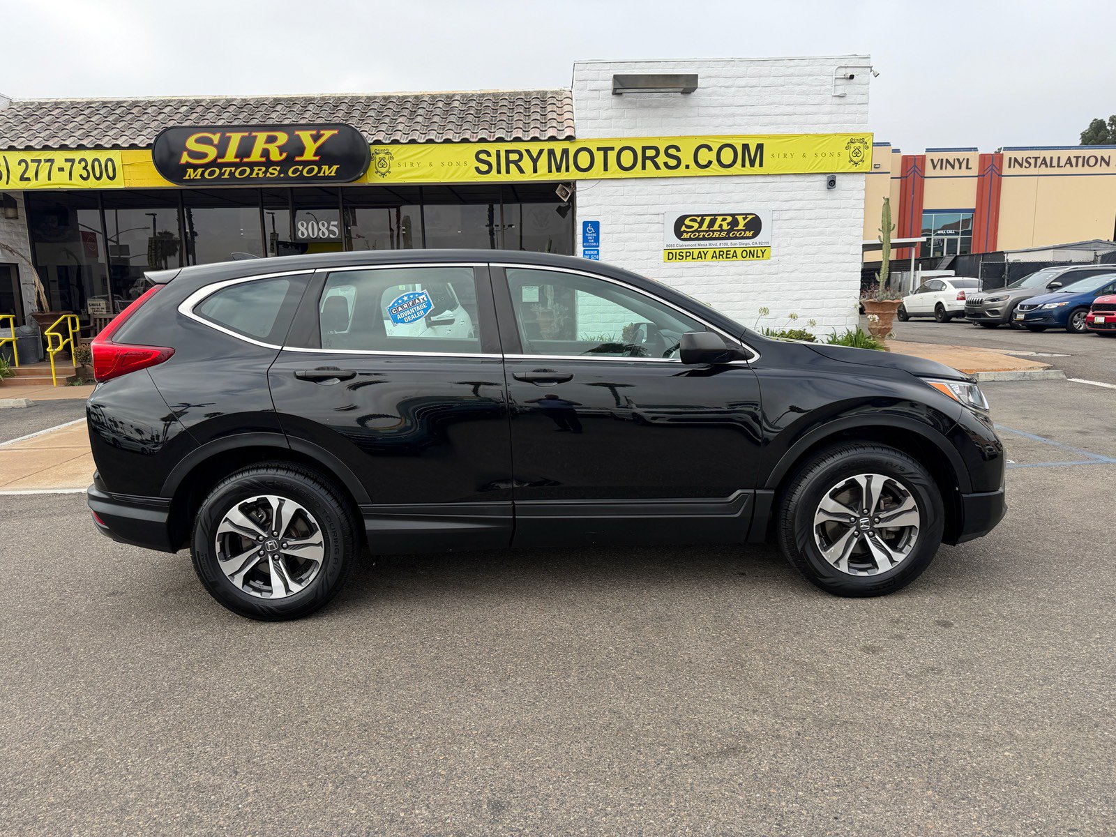 Used 2019 Honda CR-V LX image 2