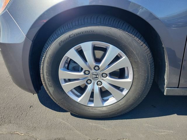Used 2014 Honda Odyssey EX-L image 17