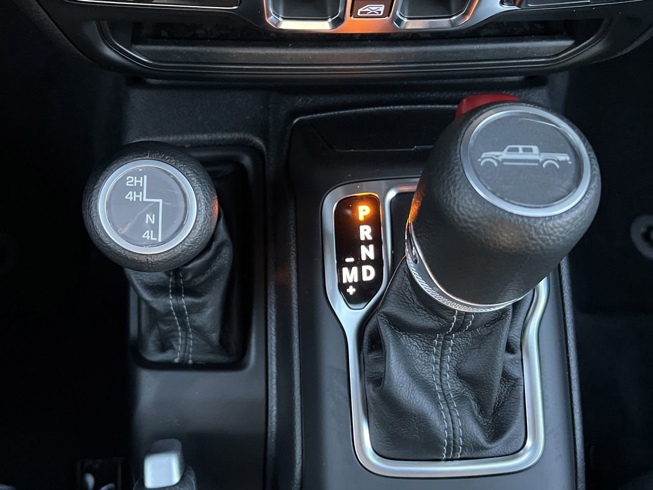 New 2026 Jeep Gladiator Sport AWD/4WD image 6