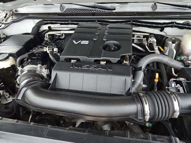 Used 2020 Nissan Frontier SV w/ Midnight Edition Floor Mats image 25