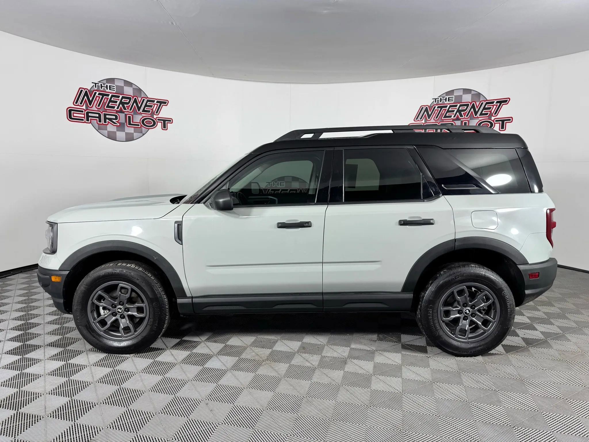 Used 2023 Ford Bronco Sport Badlands image 4