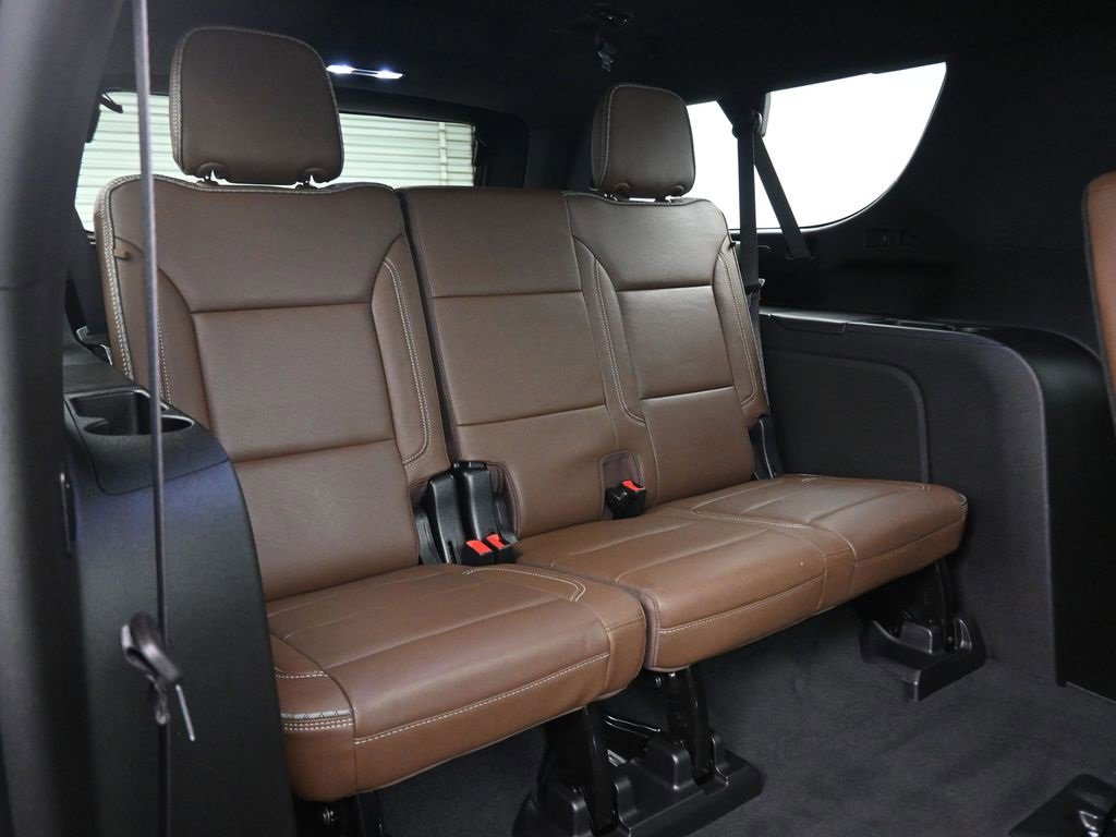 Used 2023 Chevrolet Suburban High Country w/ Premium Package 2 image 57