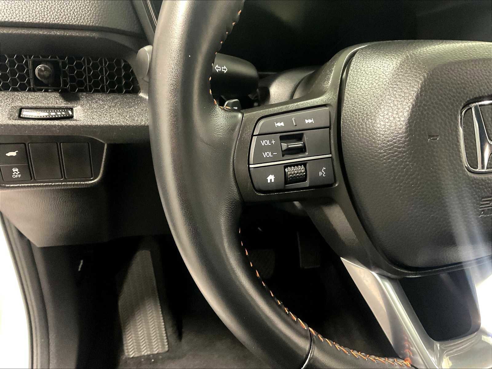 Used 2025 Honda CR-V Sport image 24