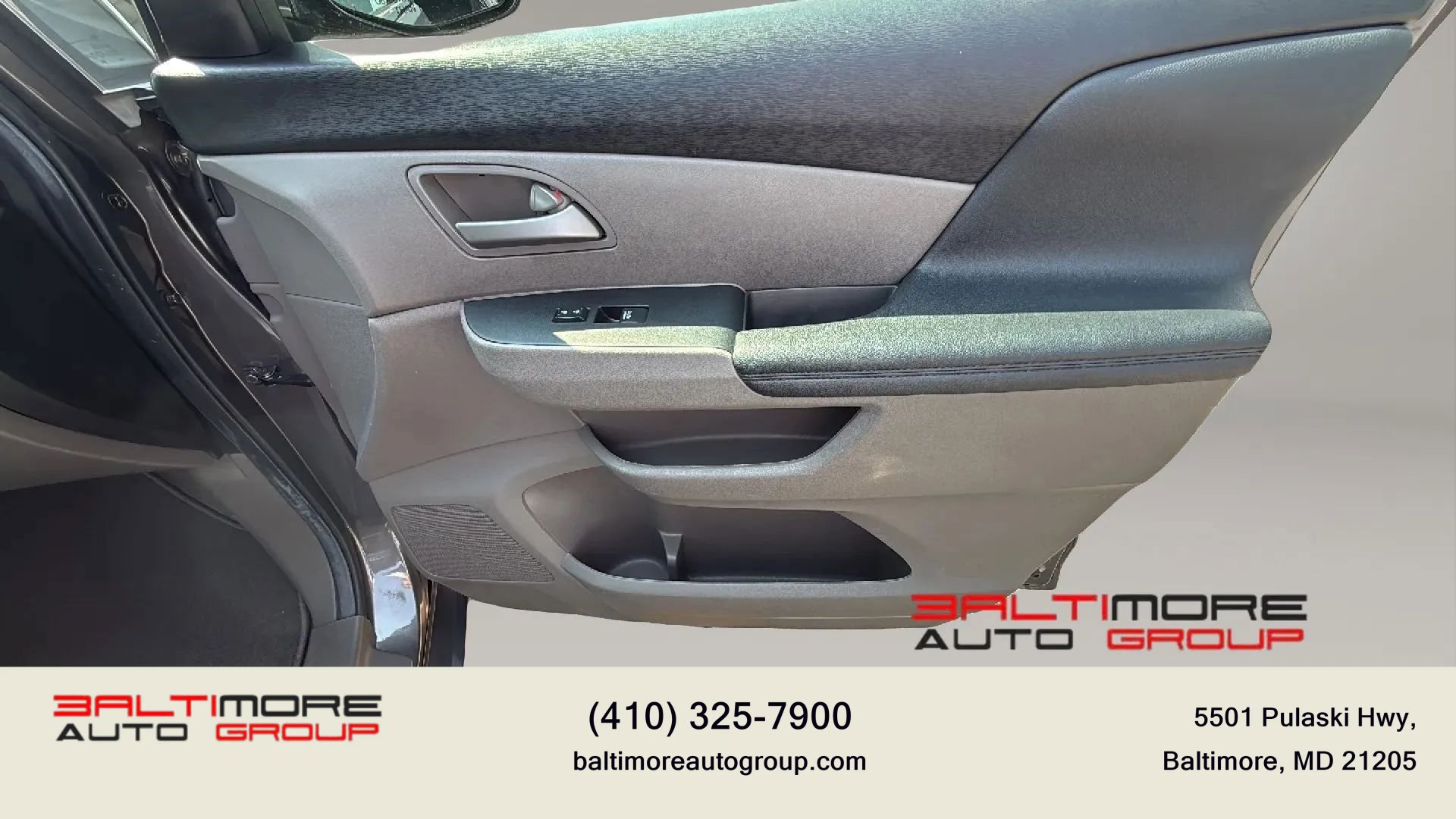 Used 2012 Honda Odyssey Touring Elite image 22