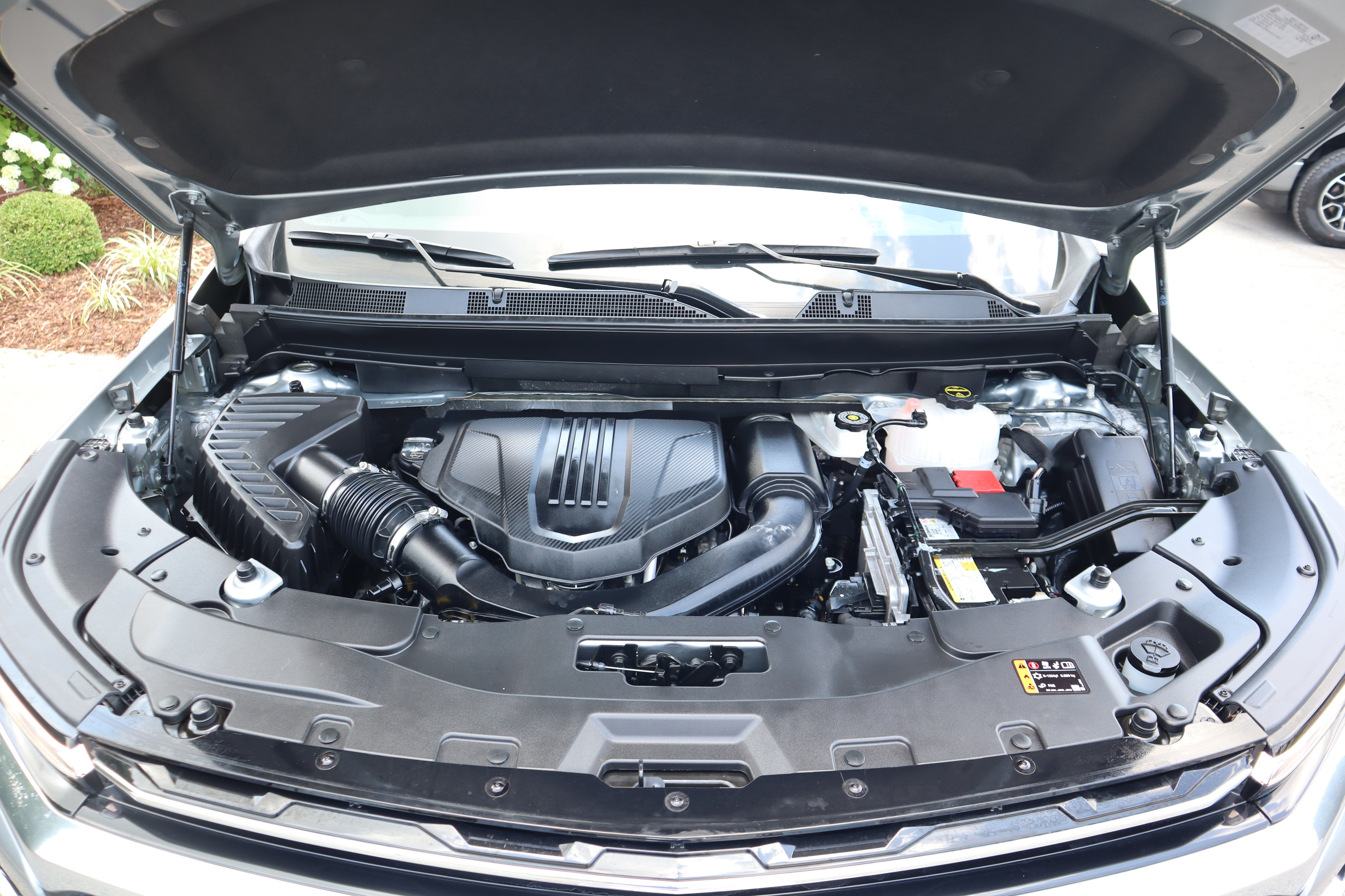 Used 2025 Chevrolet Traverse High Country FWD image 37