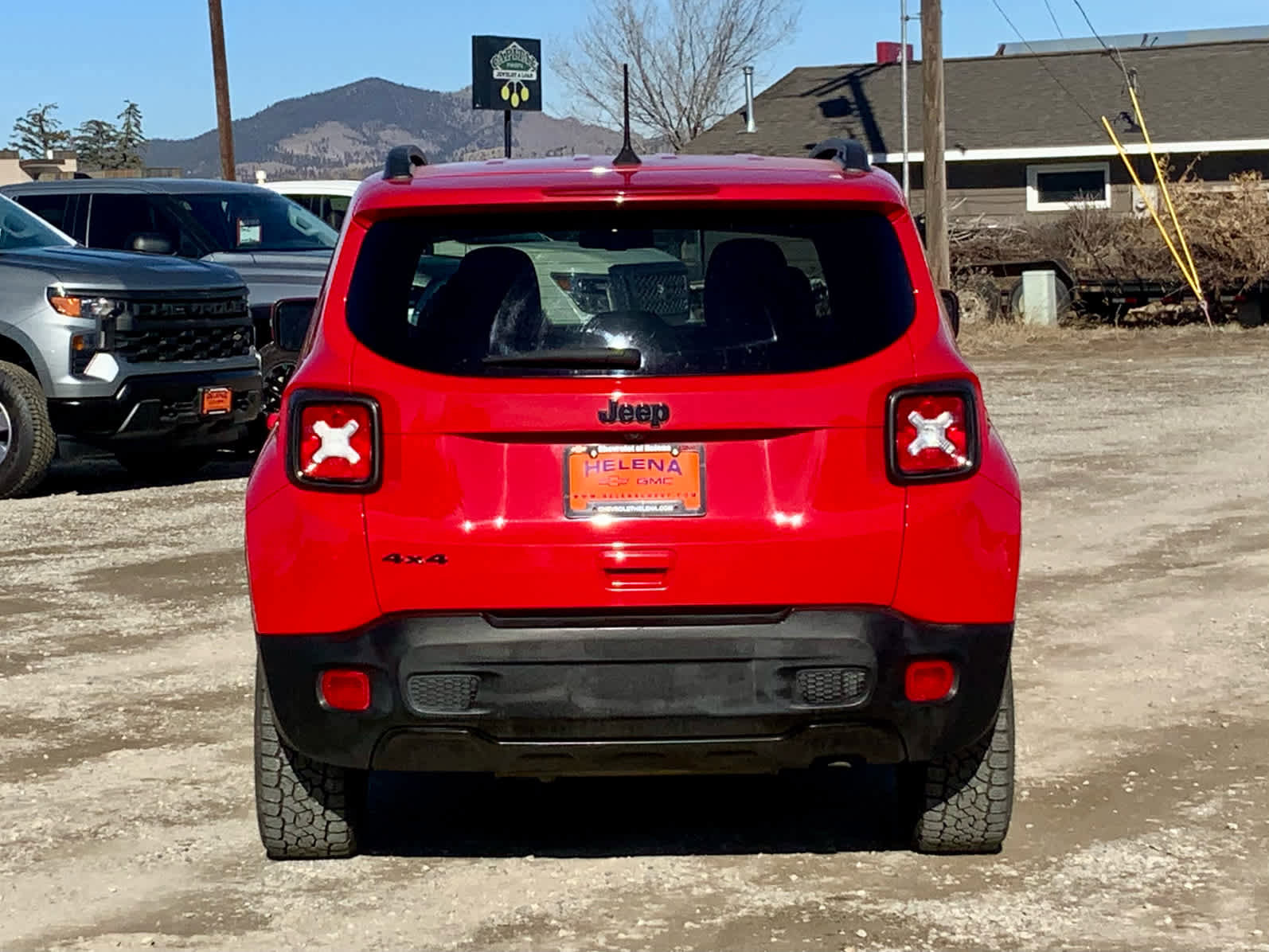 Used 2019 Jeep Renegade Altitude w/ UConnect 8.4 Nav Group image 5