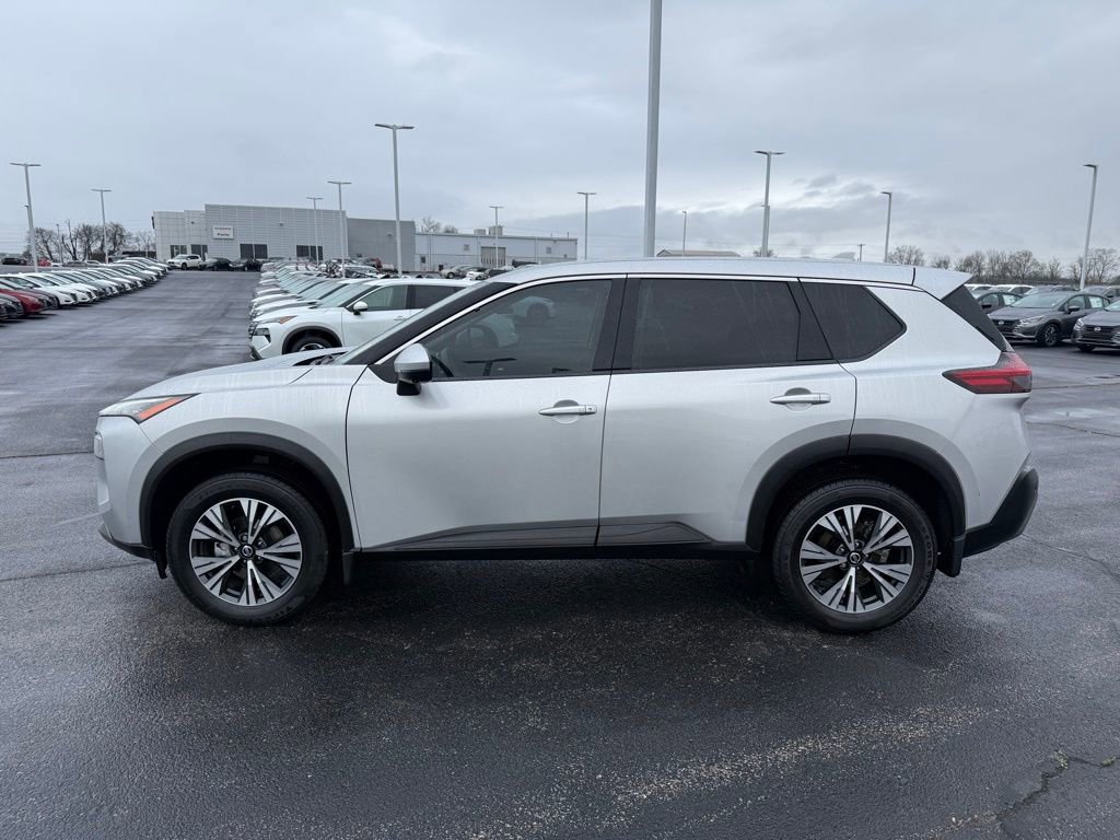 Used 2021 Nissan Rogue SV image 35