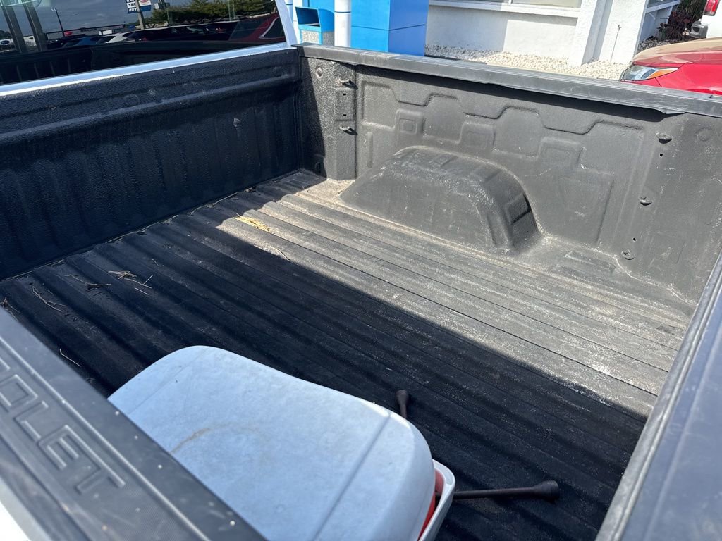 Used 2023 Chevrolet Silverado 1500 W/T w/ Trailering Package image 9