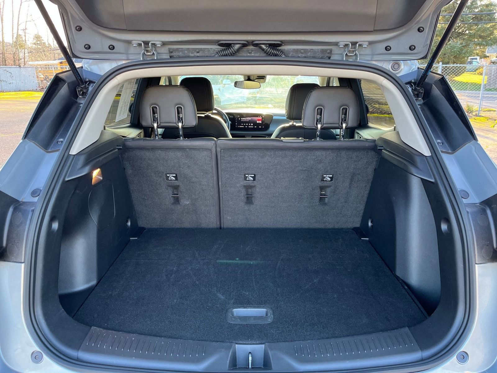 Used 2025 Buick Encore GX Preferred image 31