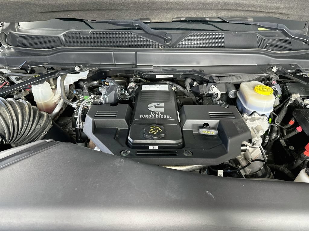 Used 2024 RAM 3500 Limited AWD/4WD image 31