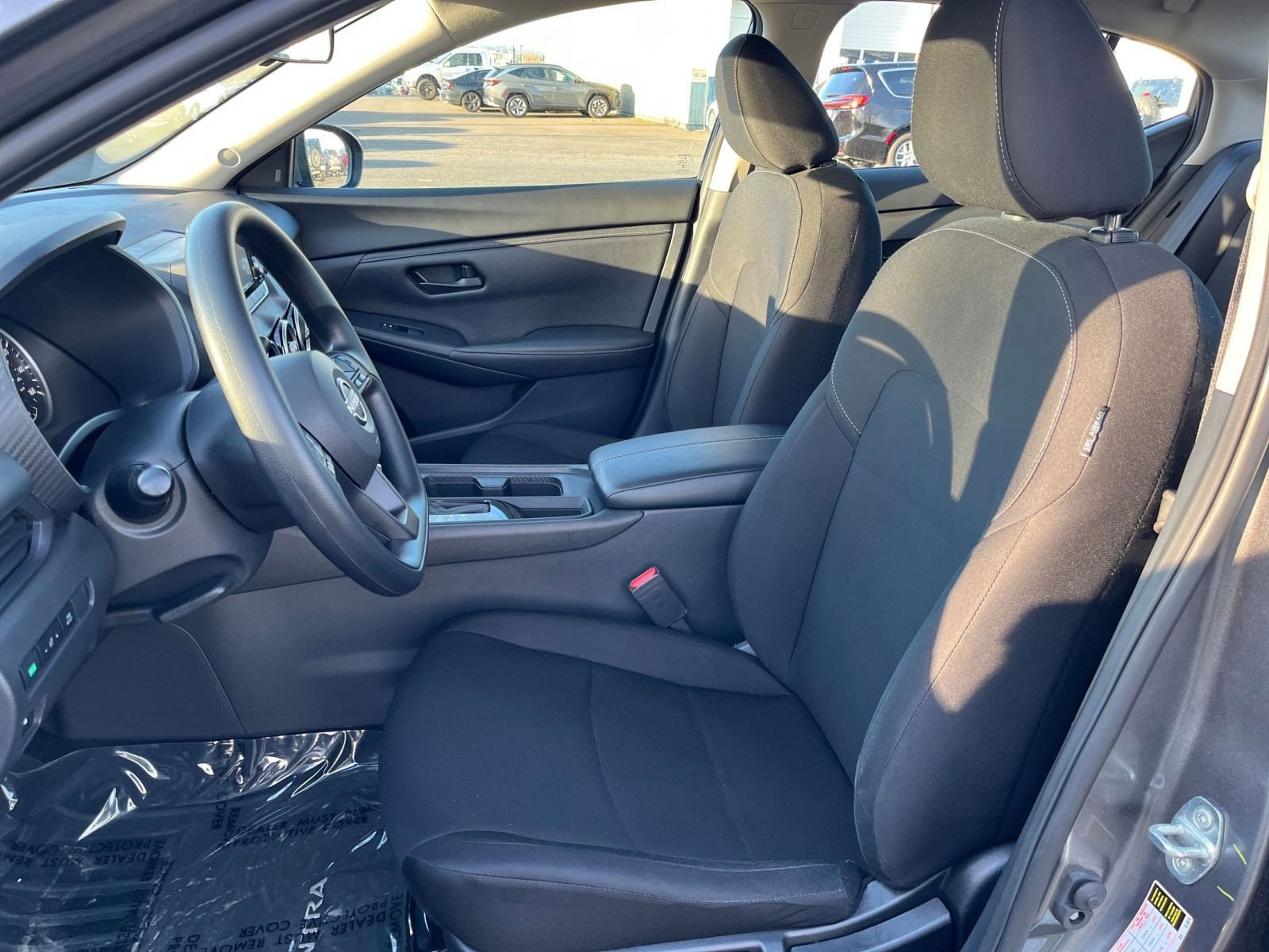 Used 2025 Nissan Sentra S FWD image 34